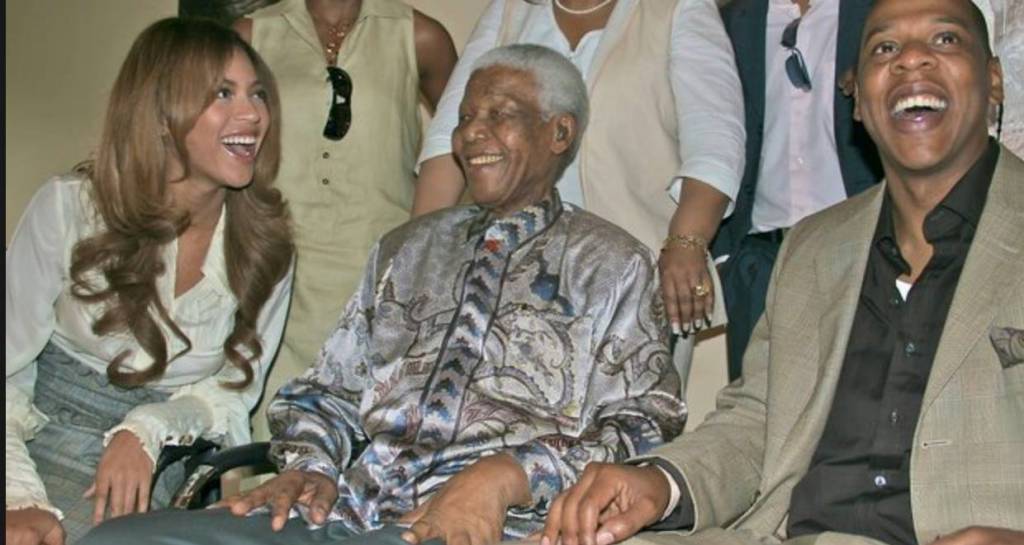 Beyoncé faz homenagem tocante para Mandela em carta aberta