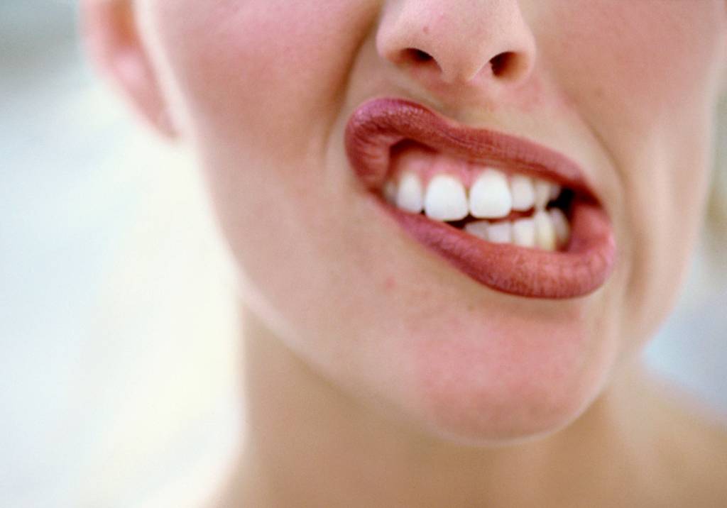 7 fatos que você precisa saber sobre bruxismo