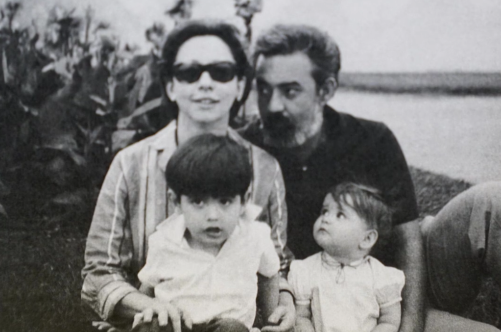 Fernanda Montenegro com Fernando Torres e os filhos Fernanda Montenegro com Fernando Torres e os filhos