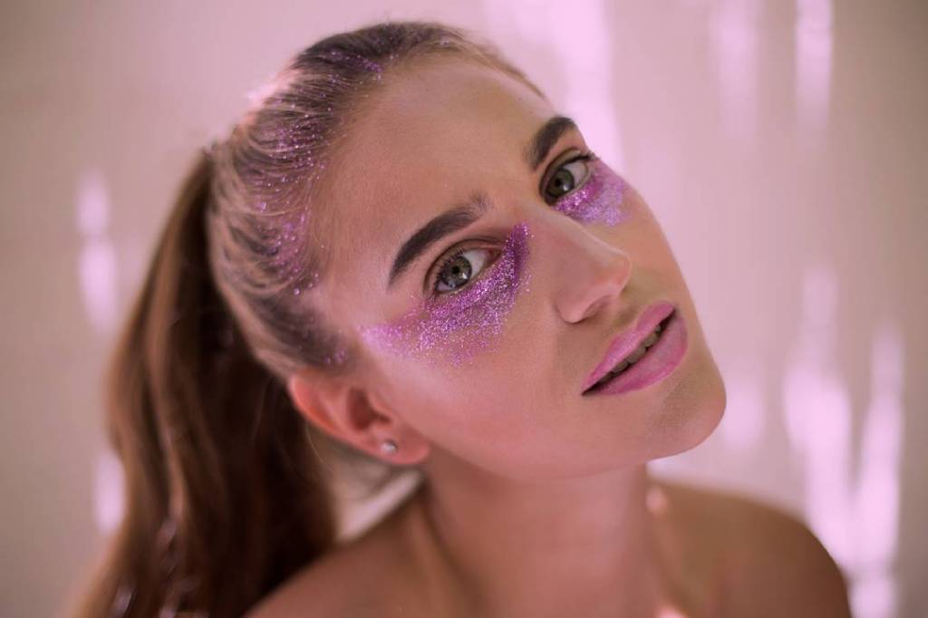 carnaval-maquiagem-glitter-danitornello-maquilladora