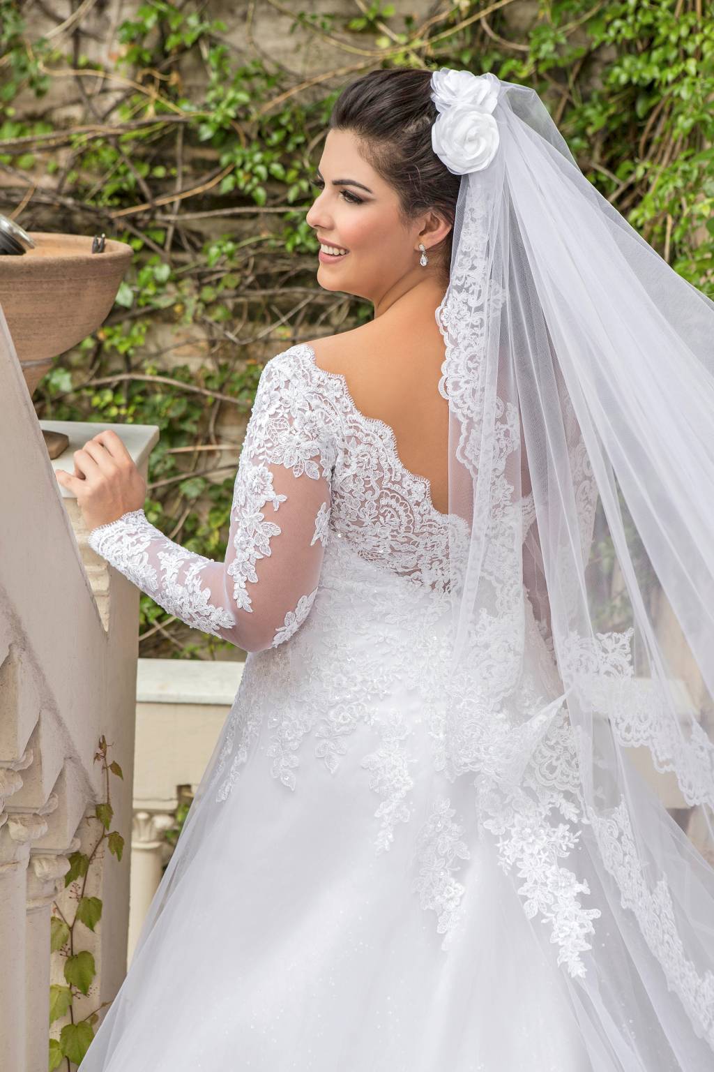 Vestidos de noiva plus size centernoivas-556