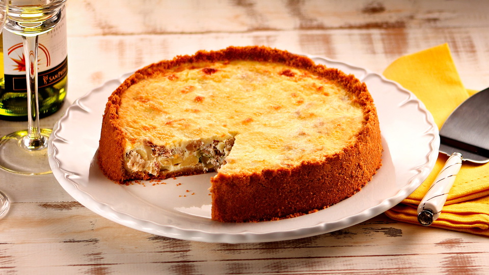 Cheesecake de atum em lata e champignon e aspargos em vidro