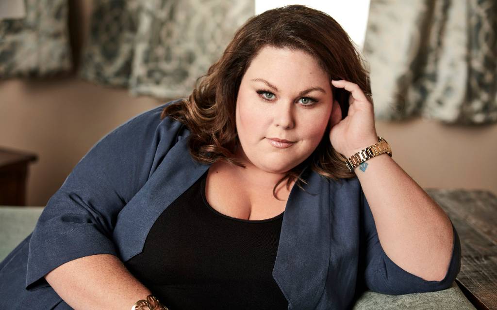 Chrissy Metz revela que usou um maiô pela primeira vez aos 38 anos