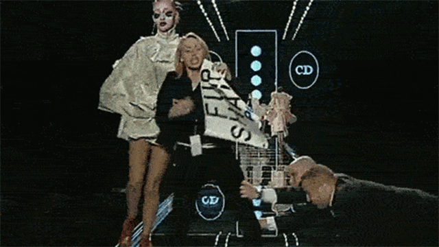 Reprodução/Giphy Reprodução/Giphy