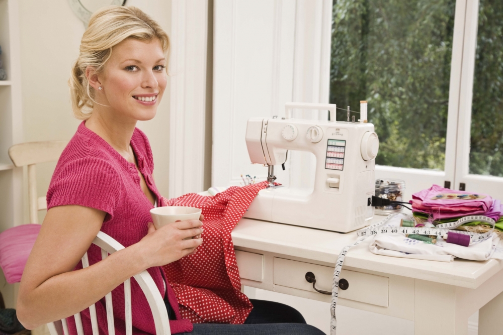 Ganhe dinheiro como costureira delivery