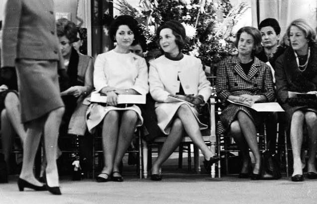 <strong>Dior</strong><span>, 1965</span> <strong>Dior</strong><span>, 1965</span>