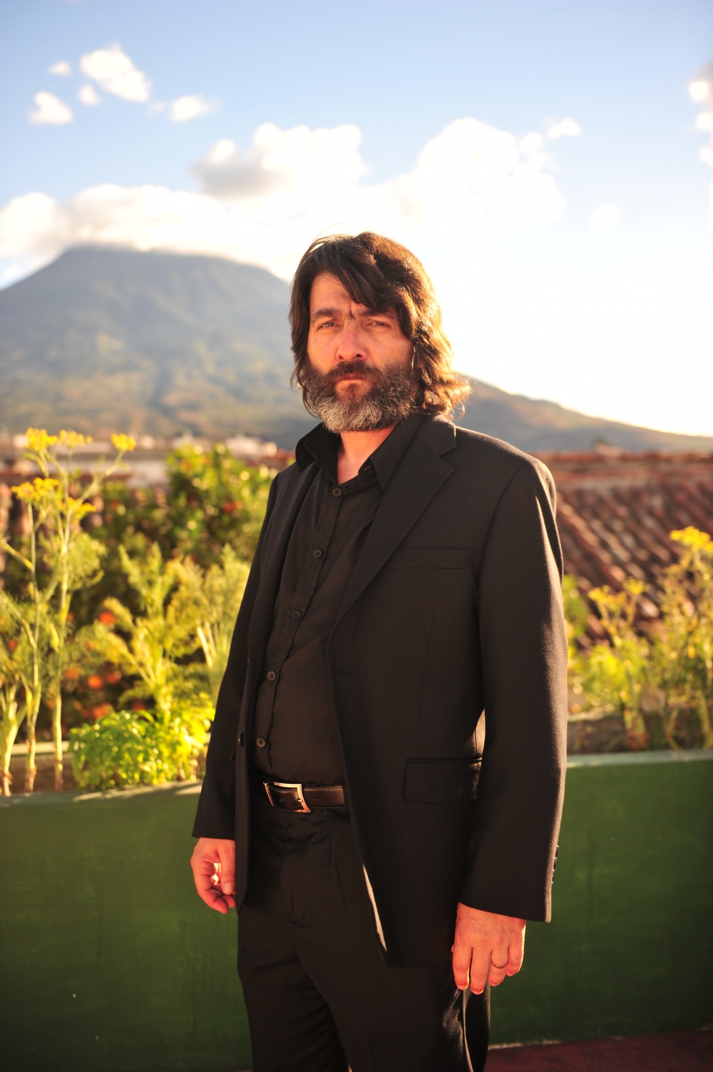 Flor do Caribe: Cassiano se alia a Dom Rafael