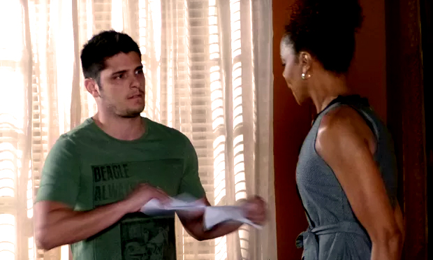 Em Família: André descobre quem é sua verdadeira mãe