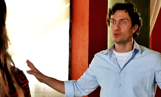 Em Família: Laerte enlouquece