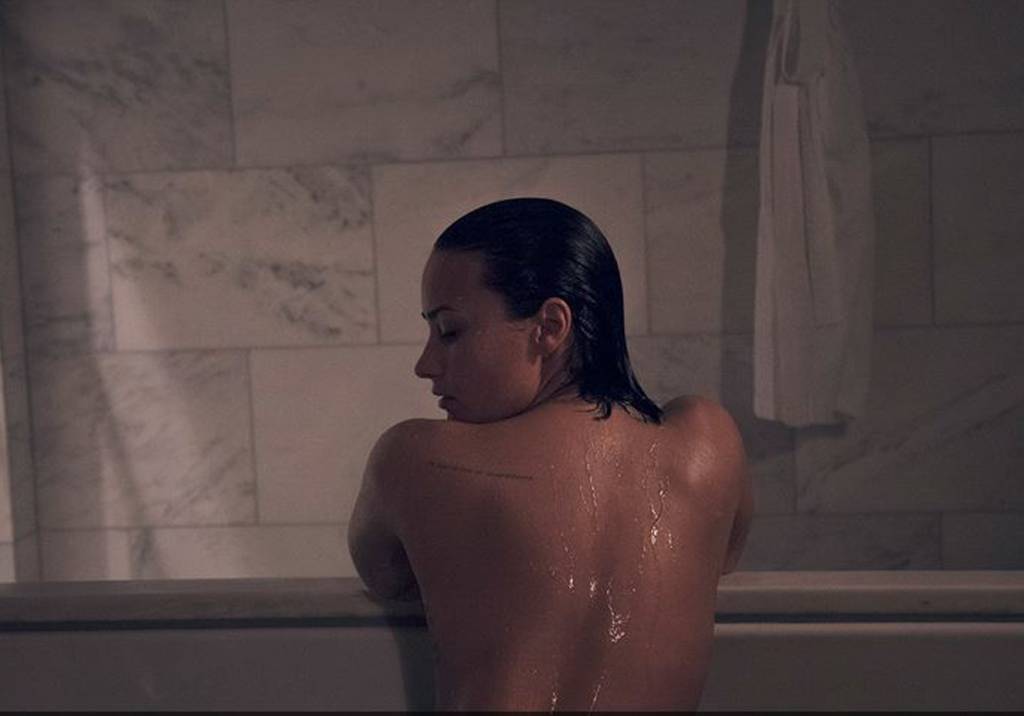 Reprodução/Vanity Fair Ensaio nu da Demi Lovato