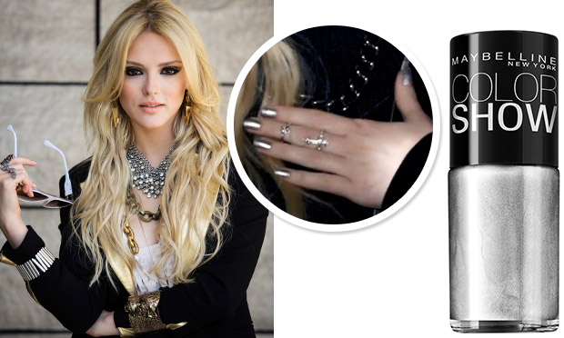 Esmaltes prata: opções para colorir as unhas e aderir à moda da novela