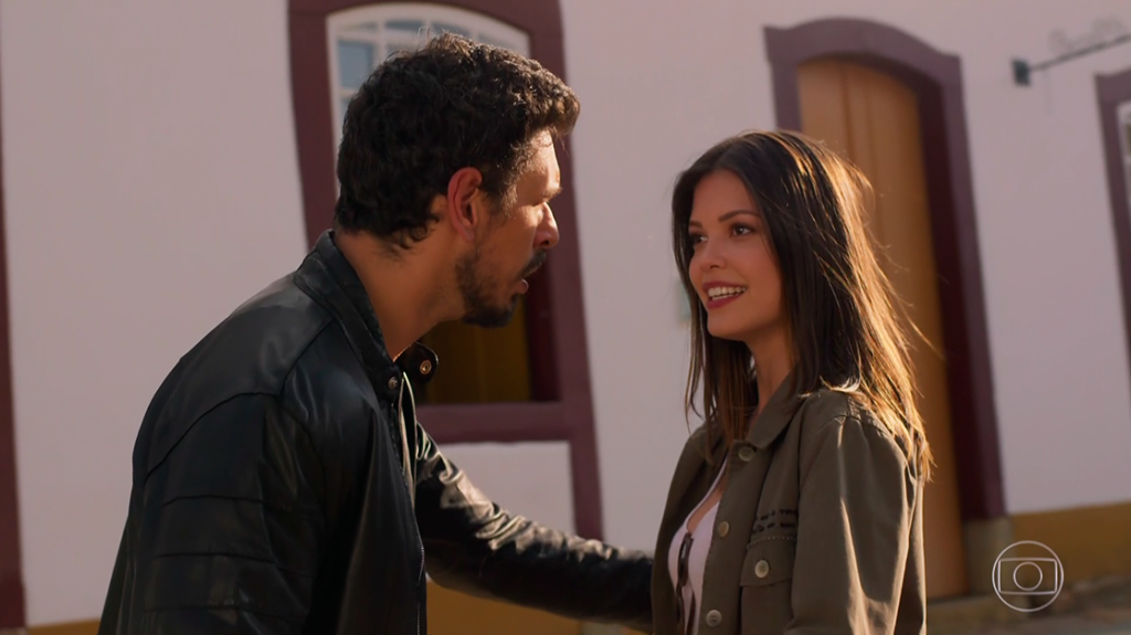 João Vicente de Castro e Vitória Strada na novela Espelho da Vida espelho40-1