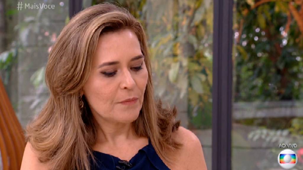 Eva do BBB18 explica selinho de pai e filha no ‘Mais Você’