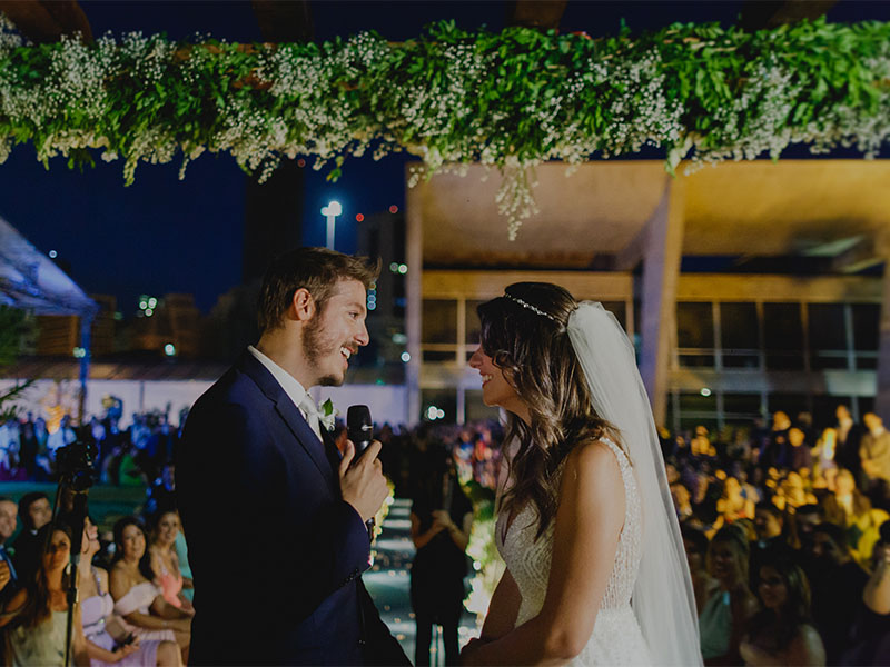 Casamento Nataly Mega e Fábio Porchat fc3a1bio-e-nataly-no-altar-icasei