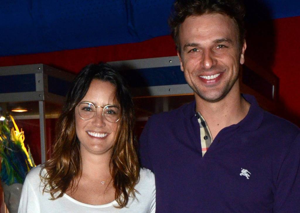 Após dois anos, Fernanda Vasconcellos e Cássio Reis terminam o namoro