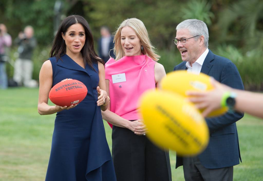 Meghan Markle com governantes da Casa de Governo de Vitória Meghan Markle com governantes da Casa de Governo de Vitória