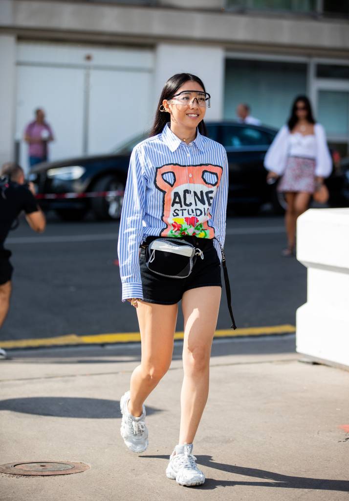 Yuwei Zhangzou- Street Style – Semana de Alta-Costura de Paris 2019/2020 Yuwei Zhangzou- Street Style – Semana de Alta-Costura de Paris 2019/2020