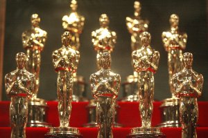 Estatuetas do Oscar para falar sobre a nova categoria de premiações