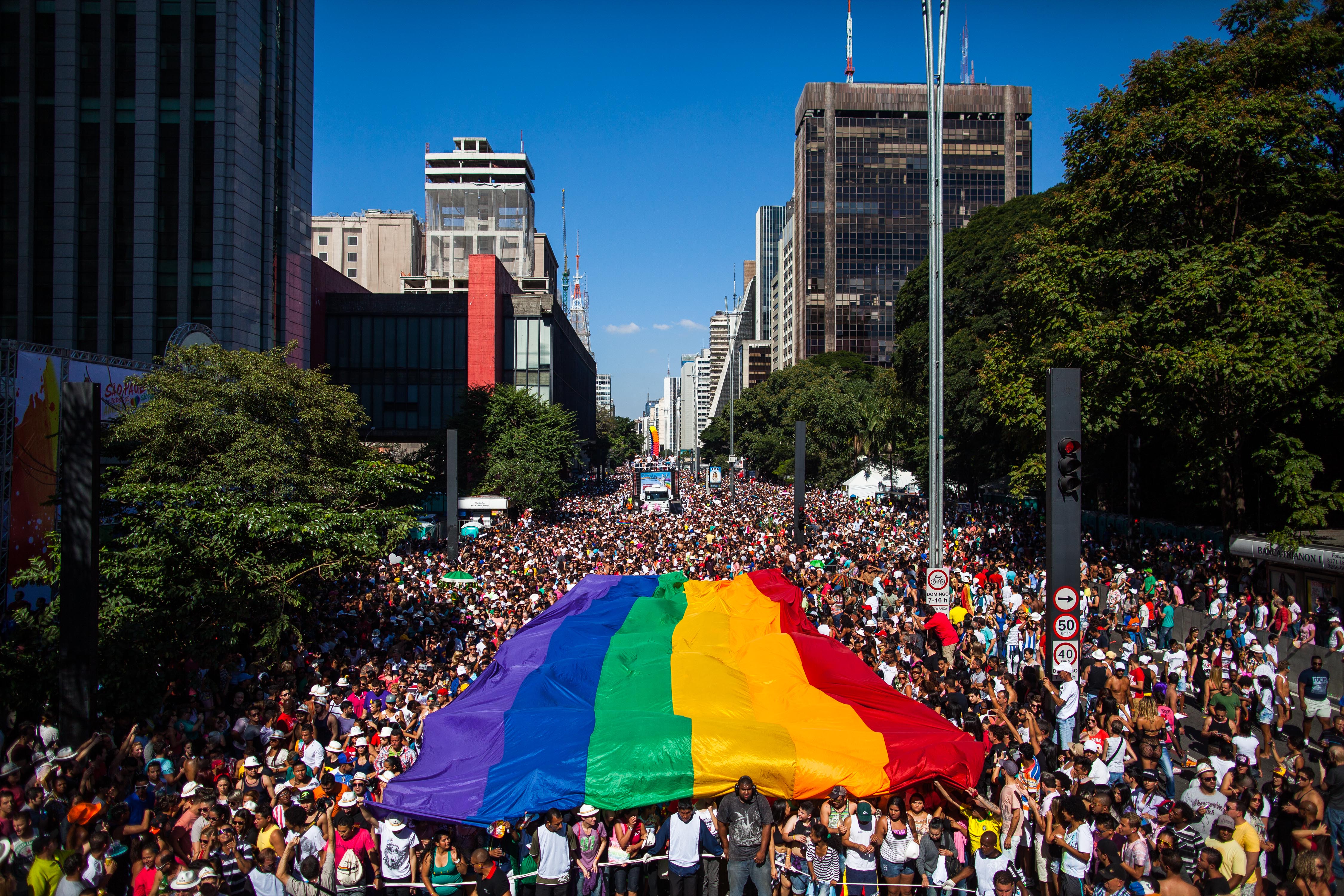 Conheça As Atrações Trios E Horários Da Parada Do Orgulho Lgbt De Sp Claudia 0024