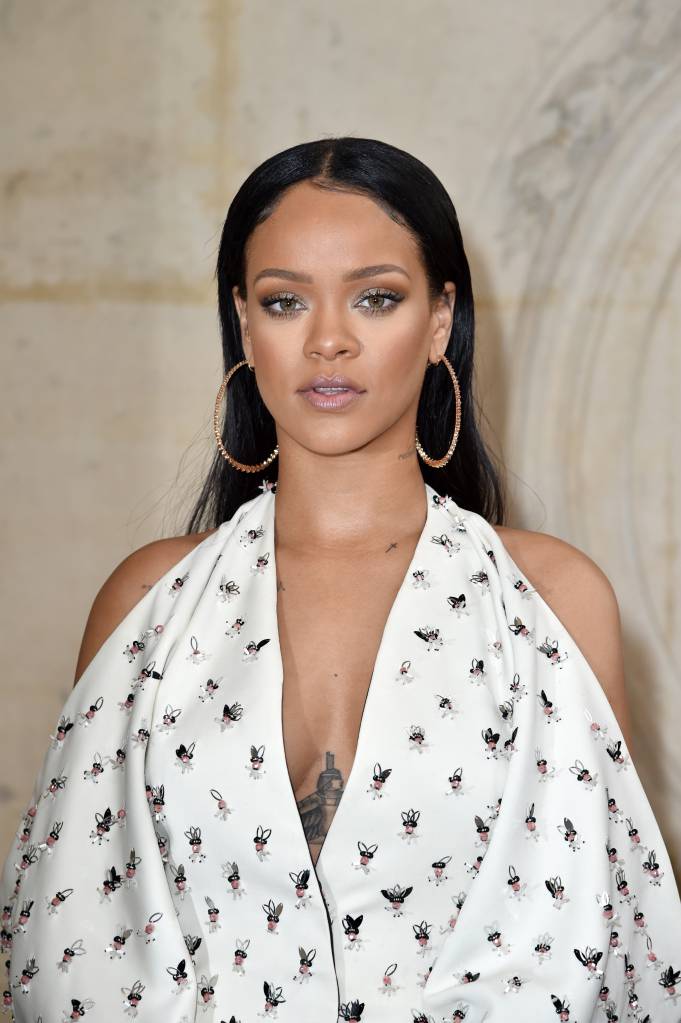 Christian Dior : Photocall - Paris Fashion Week Womenswear Spring/Summer 2017 Christian Dior : Photocall – Paris Fashion Week Womenswear Spring/Summer 2017