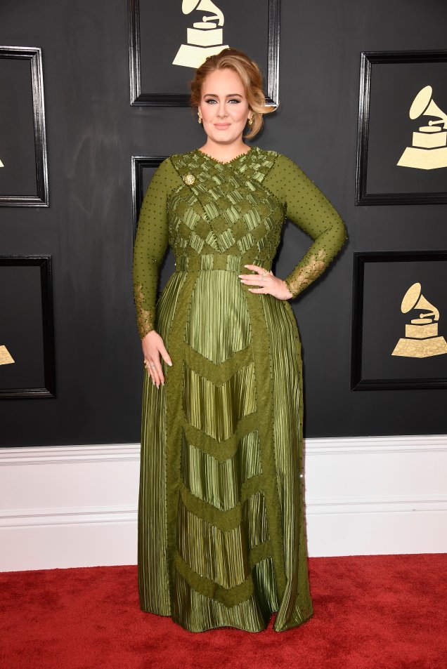 Adele veste Givenchy