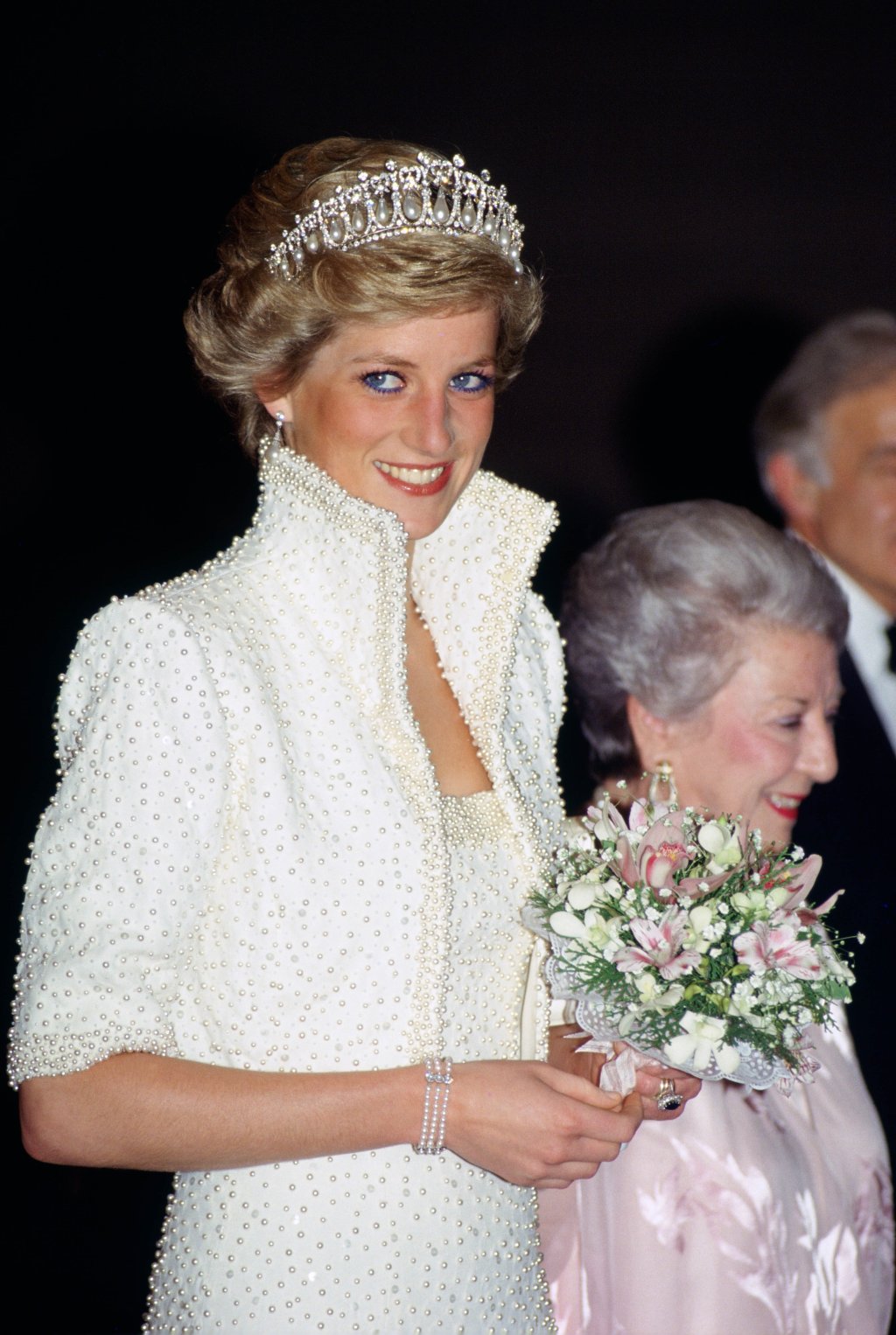 HONG KONG - NOVEMBER 08: Diana, Princess of Wales wears an outfit described as the 'Elvis dress' designed by Catherine Walker to the Culture Centre in Hong Kong (Photo by Tim Graham/Getty Images)