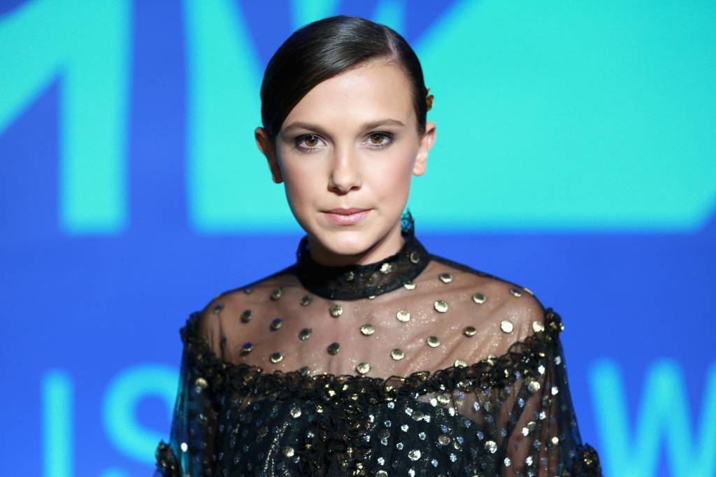 Enola Holmes: Millie Bobby Brown será irmã de Sherlock no cinema