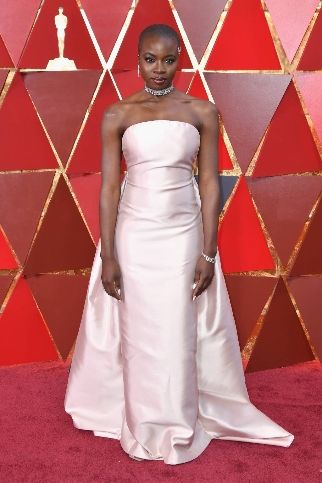 Vestidos de festa cor-de-rosa 90th Annual Academy Awards – Arrivals
