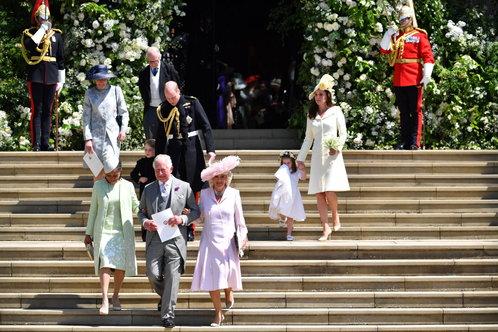 Doria Ragland, Princípe Charles, Camilla, Príncipe William, Príncipe George, Kate Middleton e Princesa Charlotte Doria Ragland, Princípe Charles, Camilla, Príncipe William, Príncipe George, Kate Middleton e Princesa Charlotte