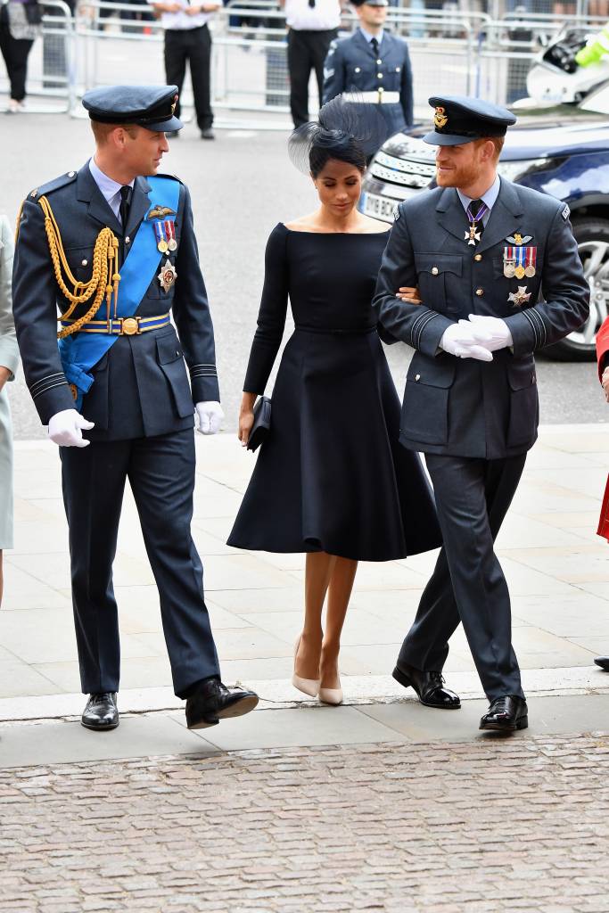 Meghan Markle vestido preto