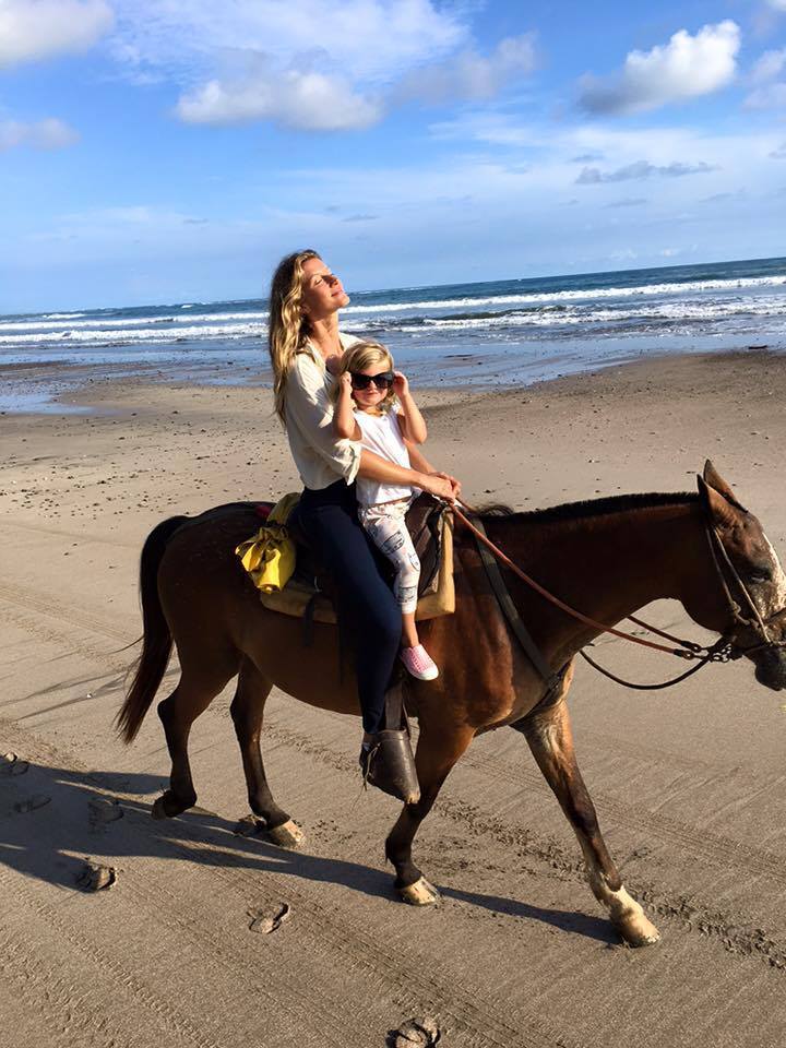 Tom Brady compartilha parabéns à Gisele Bündchen: “amor da minha vida”
