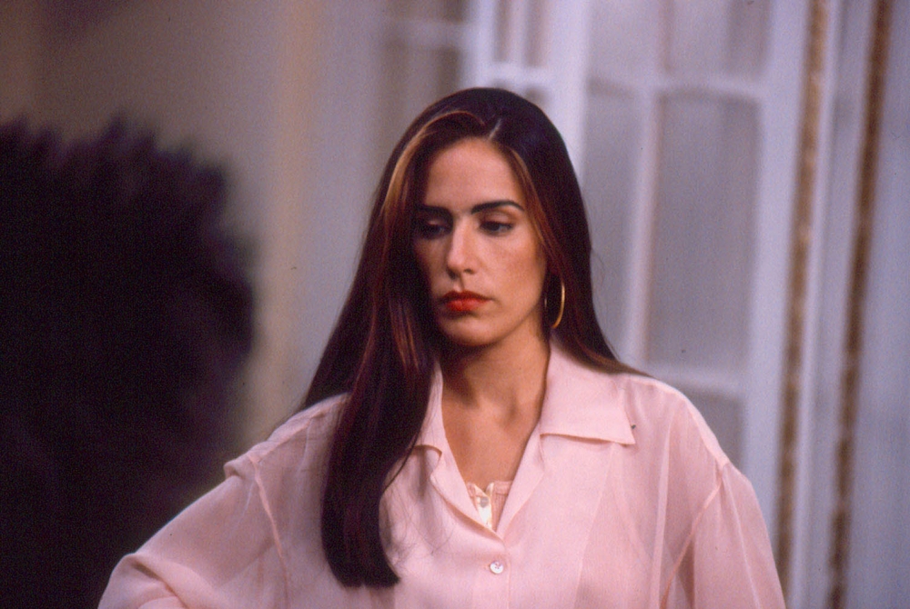 Raquel (Gloria Pires), de “Mulheres de Areia”