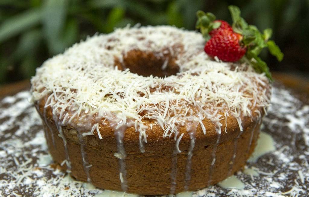 Bolo de Coco da Maria Paz