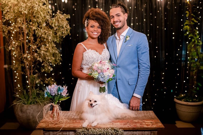 Veja os detalhes do belíssimo vestido de noiva de Jeniffer Nascimento