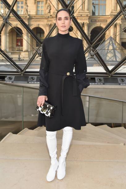 Jennifer Connelly no desfile da Louis Vuitton