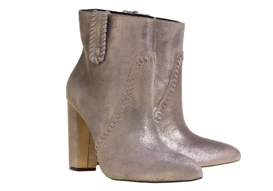 <strong>John John</strong>, R$ 297,90 <strong>John John</strong>, R$ 297,90