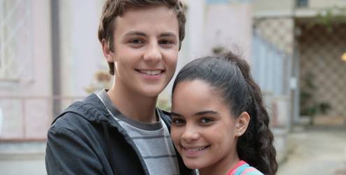 Carol Macedo, a Kelly de Passione, torce para que sua personagem tenha um final feliz Carol Macedo, a Kelly de Passione, torce para que sua personagem tenha um final feliz