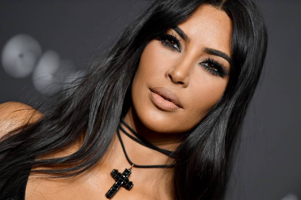 kim kardashian cilios posticos 2018 LACMA Art + Film Gala – Arrivals