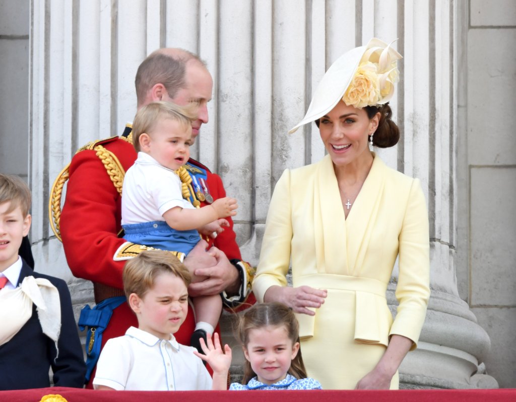 LONDON, ENGLAND - JUNE 08: Prince Louis, Prince George, Prince William, Duke of Cambridge, Princess Charlotte and Catherine, Duchess of Cambridge appear on the balcony during Trooping The Colour, the Queen's annual birthday parade, on June 08, 2019 in London, England. (Photo by Karwai Tang/WireImage)