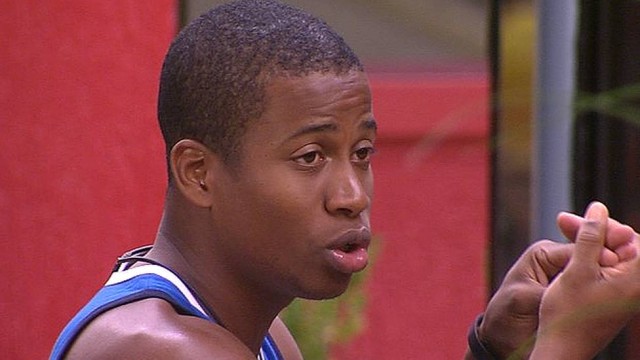 Luan vence prova do anjo e leva carro zero para casa