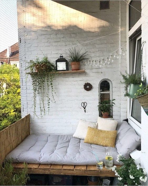 Conforto para sentar e deitar na varanda