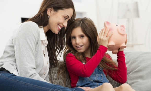 Planejamento financeiro: como guardar dinheiro para garantir o futuro dos filhos