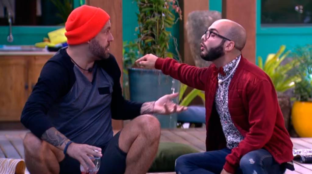 Madrugada no BBB18 teve maratona de discussões