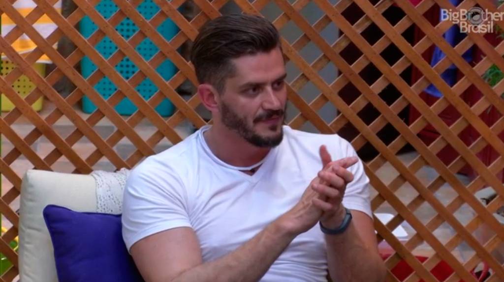 Marcos quer saber se desrespeitou mesmo as mulheres no BBB17