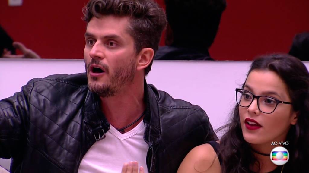 Jogo da Discórdia faz Marcos e Emilly discutirem com Leifert