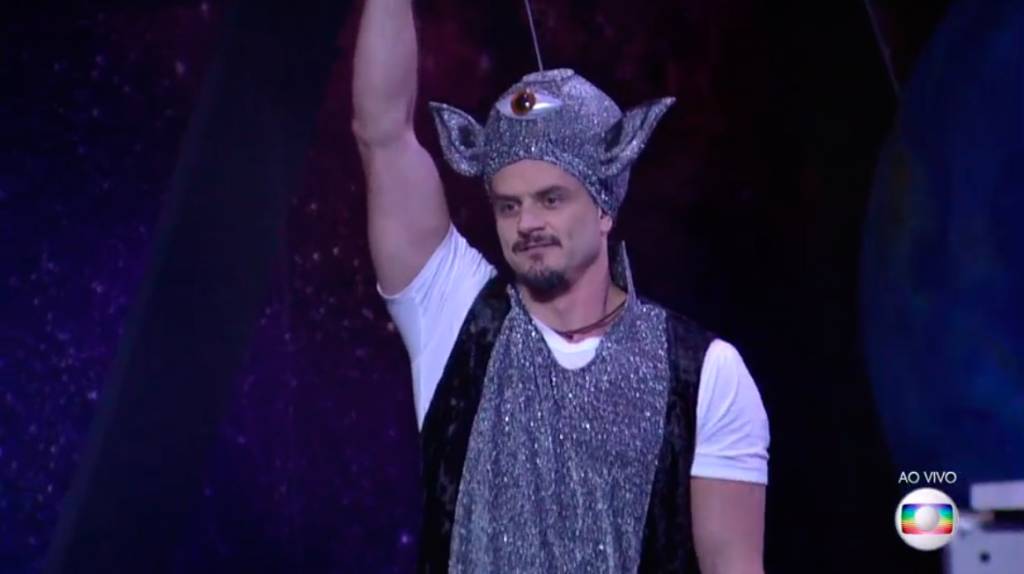 Prova exclusiva para lado mexicano dá liderança a Marcos