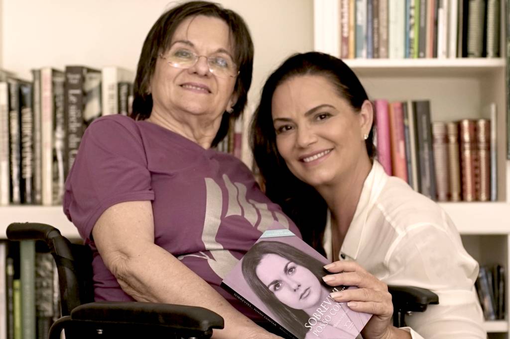 Maria da Penha e Luiza Brunet nos bastidores de “Mexeu com uma, Mexeu com todas”