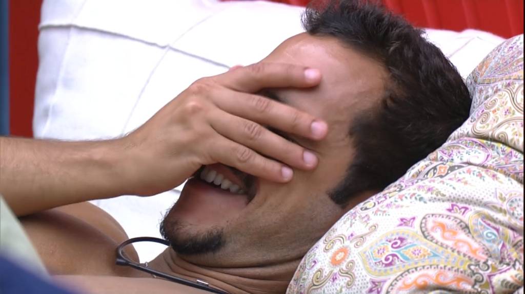 Matheus relata fantasia sexual com Munik: ‘Aflora a imaginação’