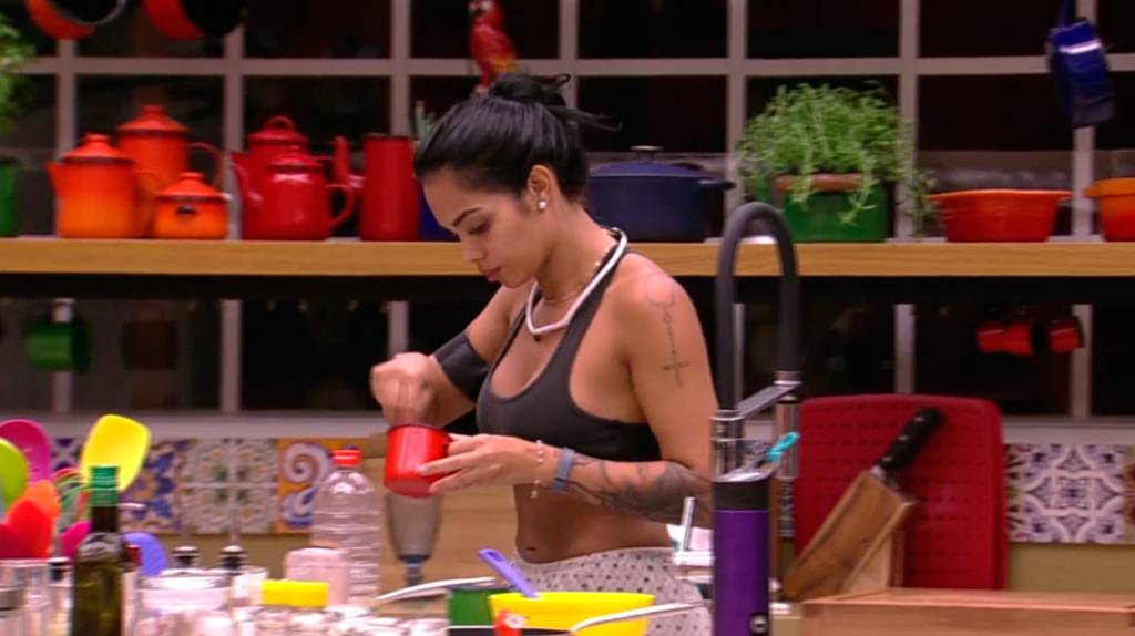 mayar-come-ovos-no-bbb17 mayar-come-ovos-no-bbb17