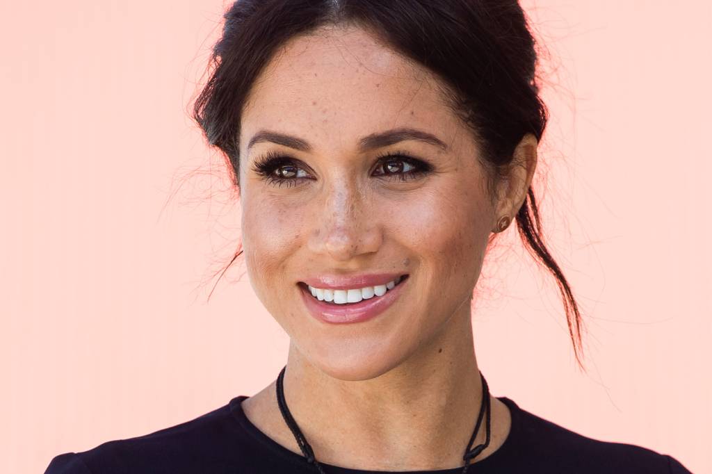 Inspire-se na calça de Meghan Markle para ter conforto e estilo em casa